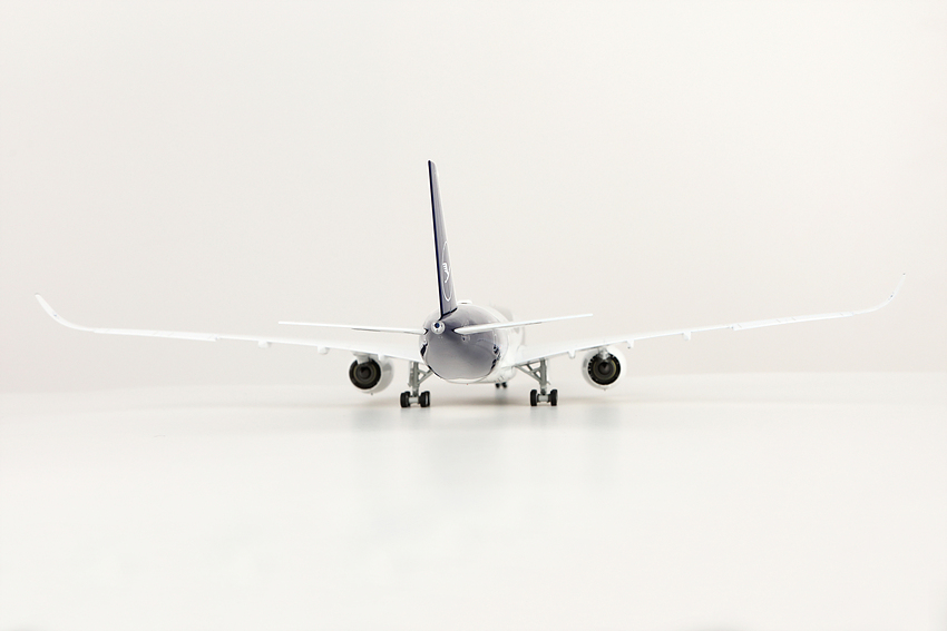 d235ec8f2e18bb7ab55fa937c2825b17_1787890194_3584.jpg